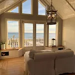 Pa Oslofjordens Storste Og Populaere Badestrand