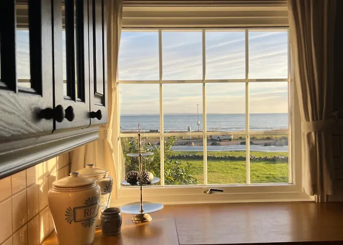 Villa Pa Oslofjordens Storste Og Populaere Badestrand Tønsberg