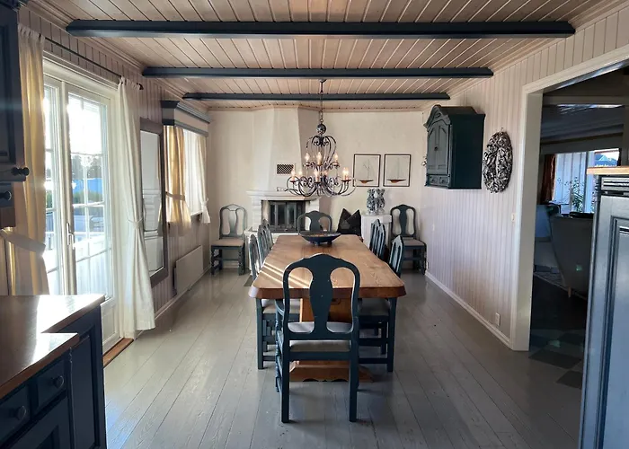 Villa Pa Oslofjordens Storste Og Populaere Badestrand Tønsberg