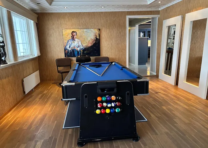 Pa Oslofjordens Storste Og Populaere Badestrand Villa *