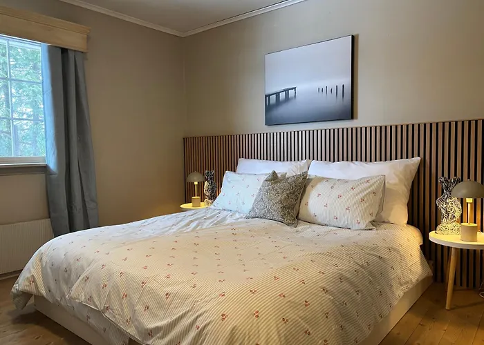 Pa Oslofjordens Storste Og Populaere Badestrand Villa Tønsberg